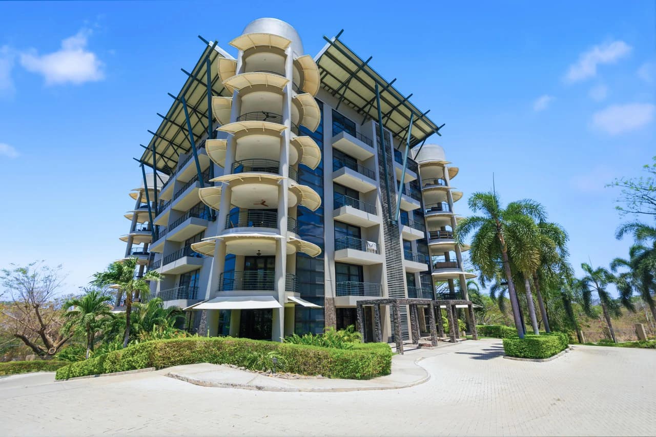 La Perla 113: Boutique Luxury Condo in the Heart of Tamarindo - photo 37
