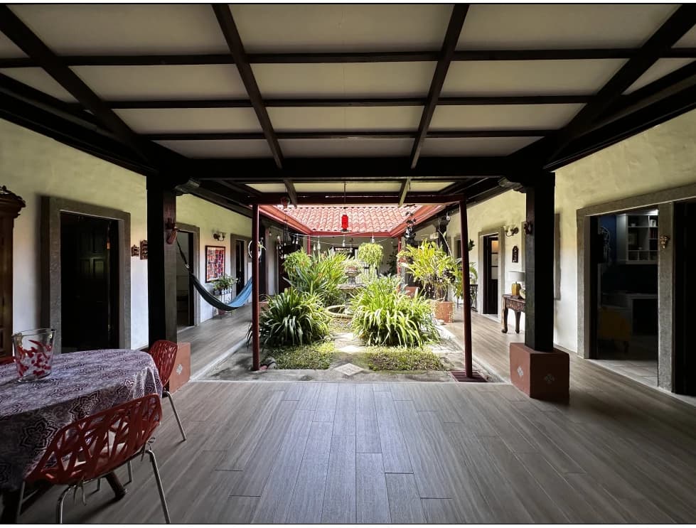 Casa de Luz in Pozos, Santa Ana: Discover Casa de Luz: your refuge in the midst of chaos! - photo 2