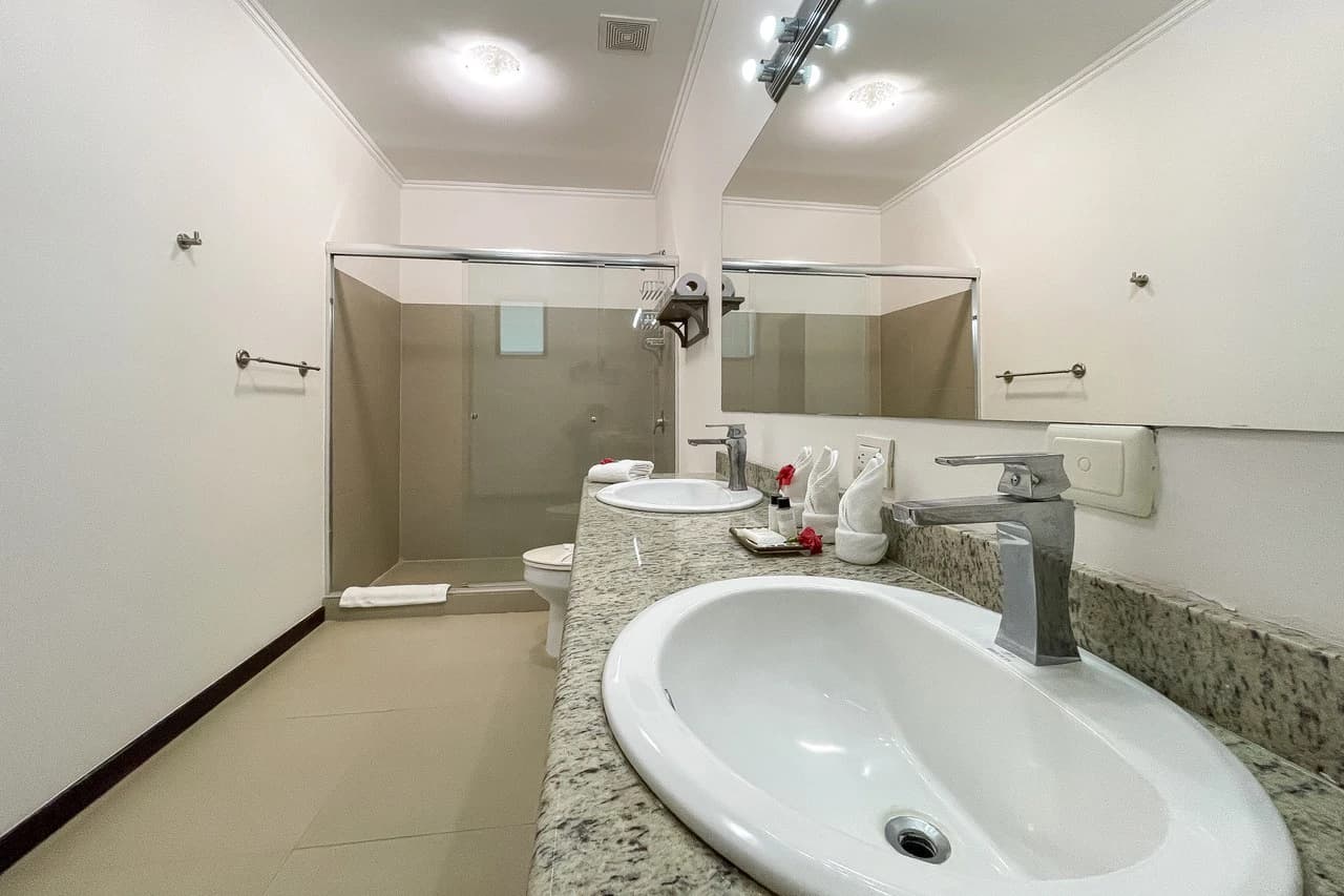 Manuel Antonio 3 bedroom- 3 bath with pool in Gated Development - photo 67