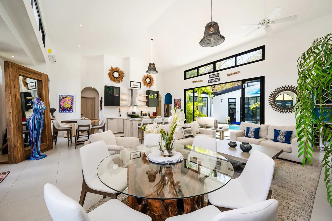 Casa Rio: Modern 5-Bedroom Home with Pool & Casita in Surfside Potrero - photo 8