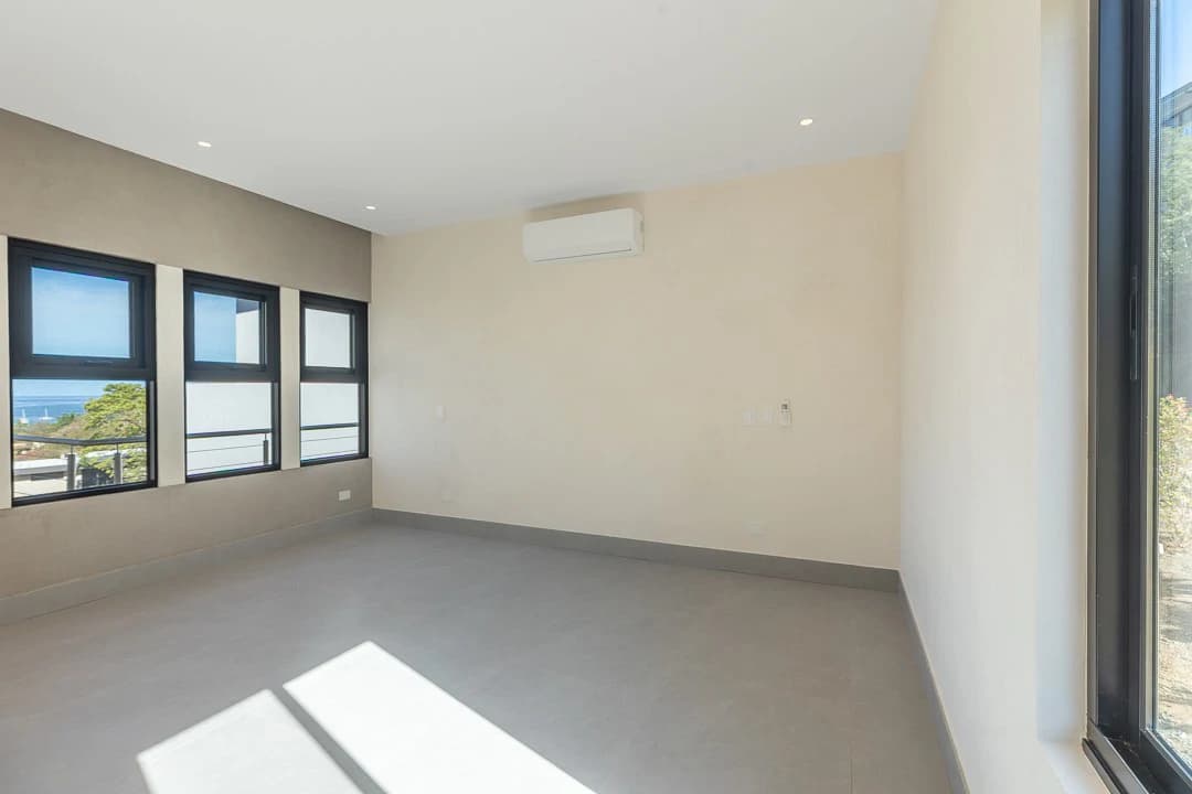 Pacifico 42: Elegant Oceanview Home - photo 3