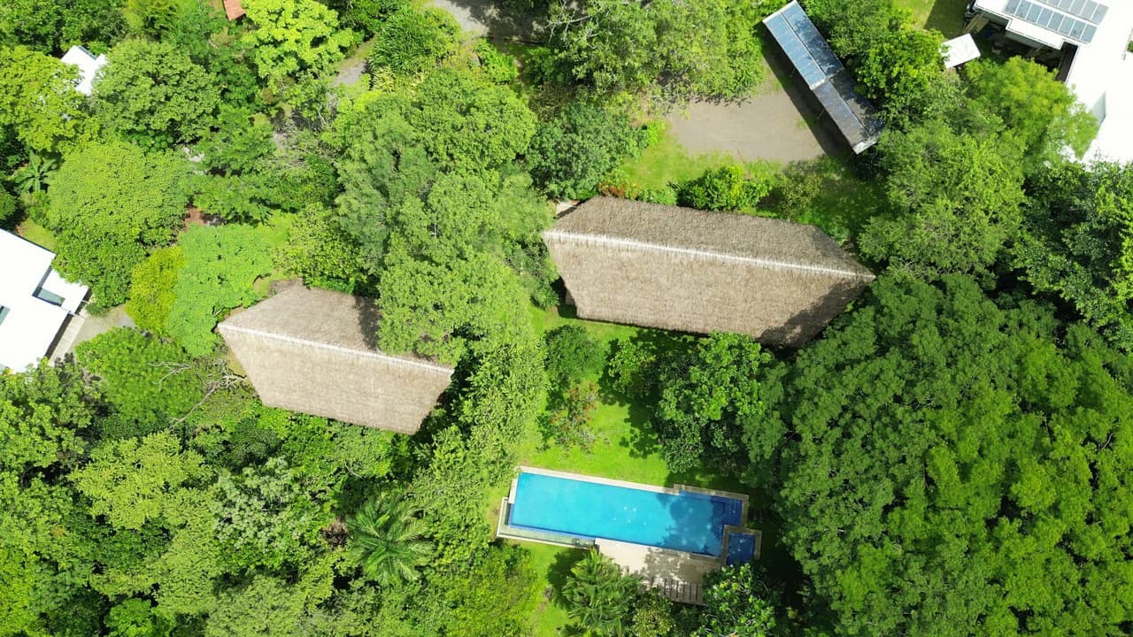 lote 10 La Ecovilla: A BEAUTIFUL HOUSE FOR SALE IN THE GENUINE LA ECOVILLA