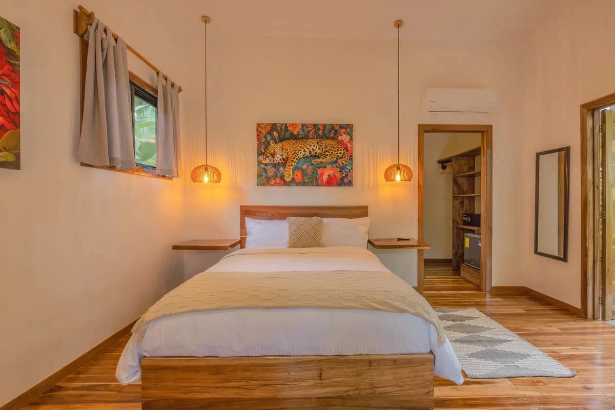 ID 123: Turnkey Hotel and Restaurant Business in Playa Chiquita - photo 14
