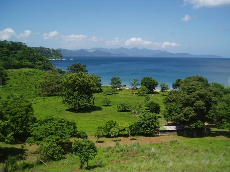 Copal Heights: Mountain, Near the Coast, Oceanfront and Riverfront Development Parcel For Sale in Playa Copal - photo 7