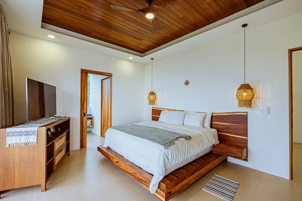 Casa Las Brisas Stunning Whale’s Tail Ocean View Home in Uvita - photo 43