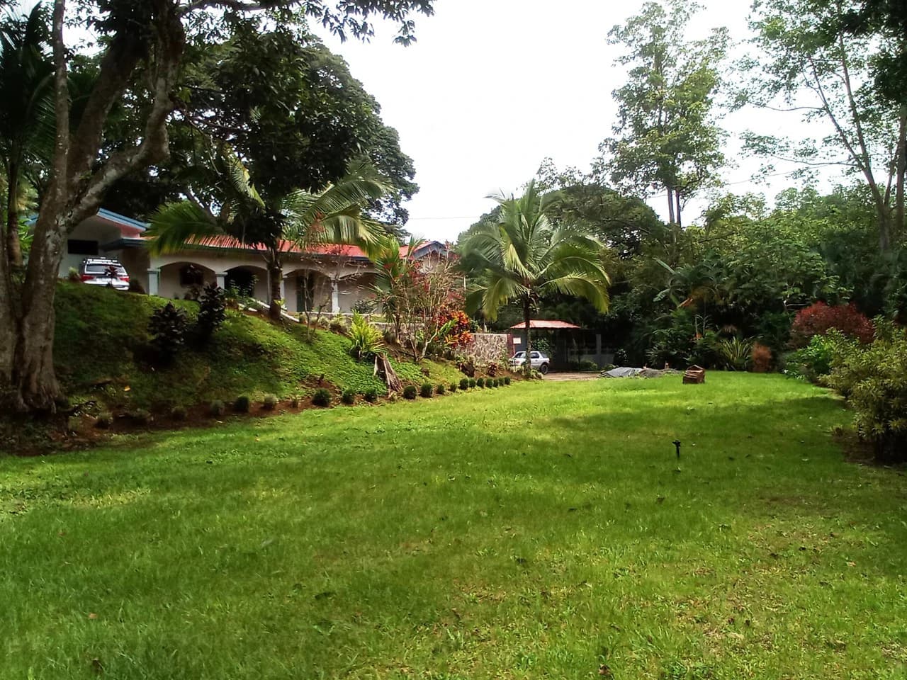 Hotel Opportunity!: HUGE PRICE DROP! Hotel & Medical Spa/Clinic in the heart of town! - photo 7