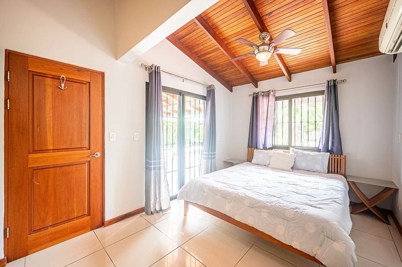 Modern Coastal Affordable 3-bedroom Home Near Los Sueños Resort - photo 25