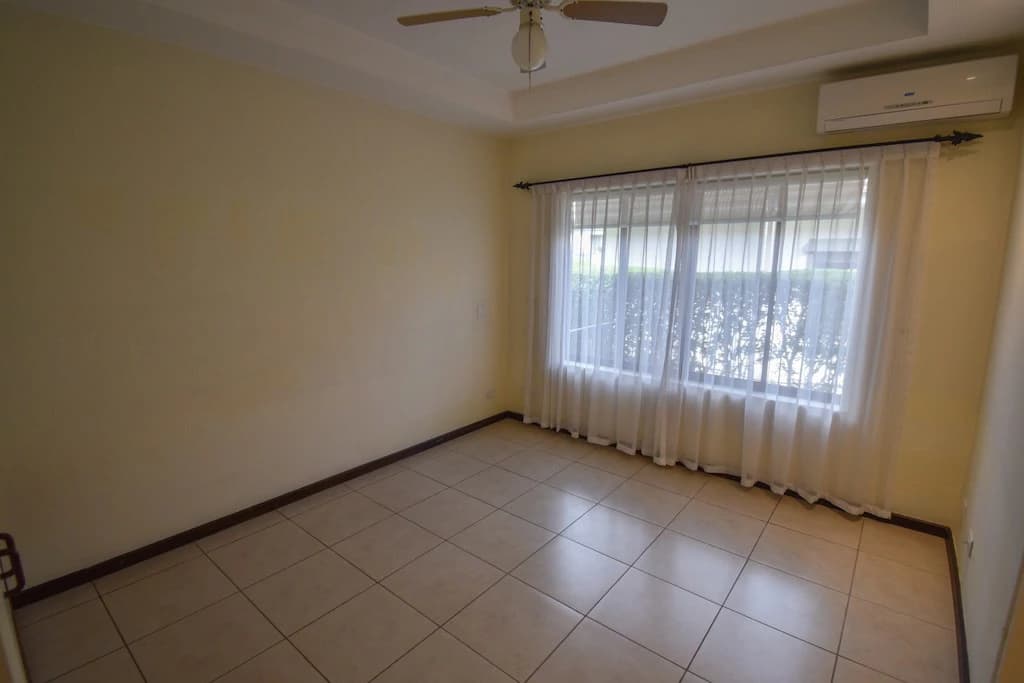 House For Sale in Pozos - photo 15