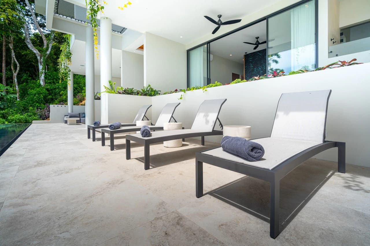Acqua Blu: Mountain House For Sale in Escaleras - photo 93