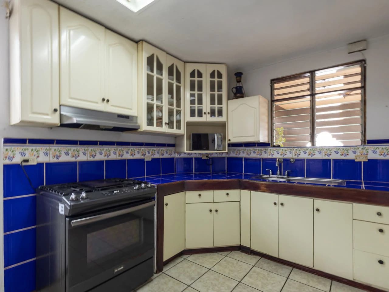 House for Sale in Residencial La Lilliana - photo 2