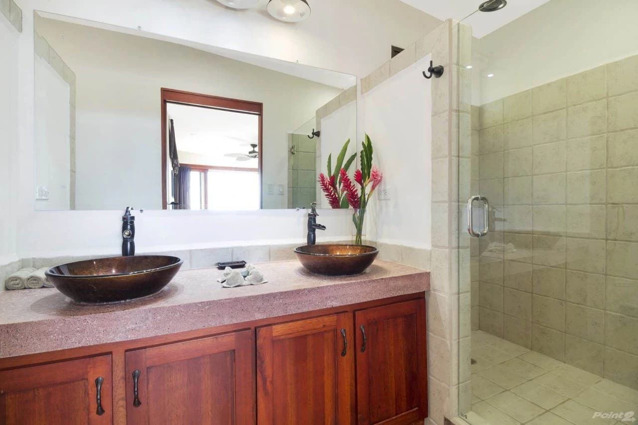 Casa Thai: Ocean View Villa in Uvita with Proven Airbnb Income and Luxury Tropical Living - photo 44