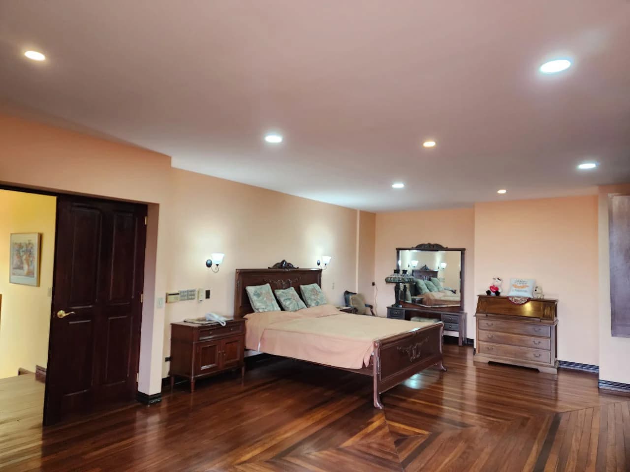 Villa For Sale in San Luis - photo 33