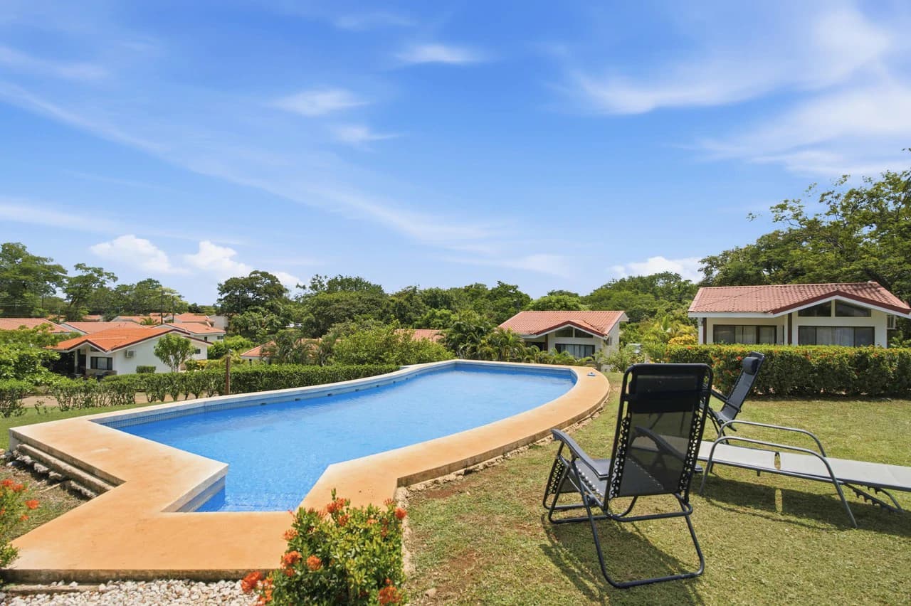 Villa 49: Turnkey 1 Bed Villa, Gated Playa Lagarto Eco Development - photo 12