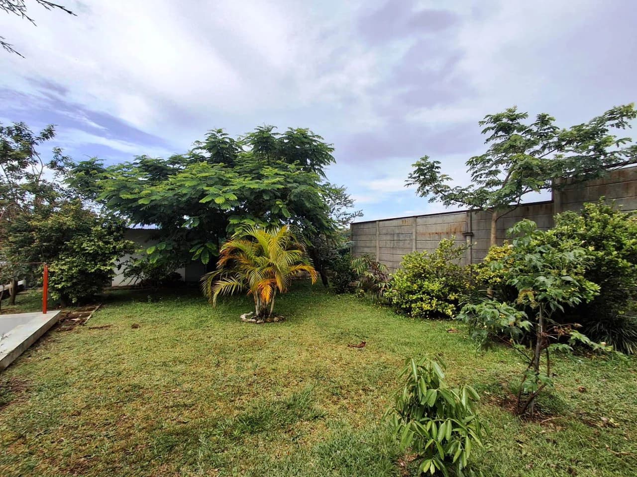 Casa Modern Elegance: 5 Bedrooms...Large Lot and Views! - photo 29
