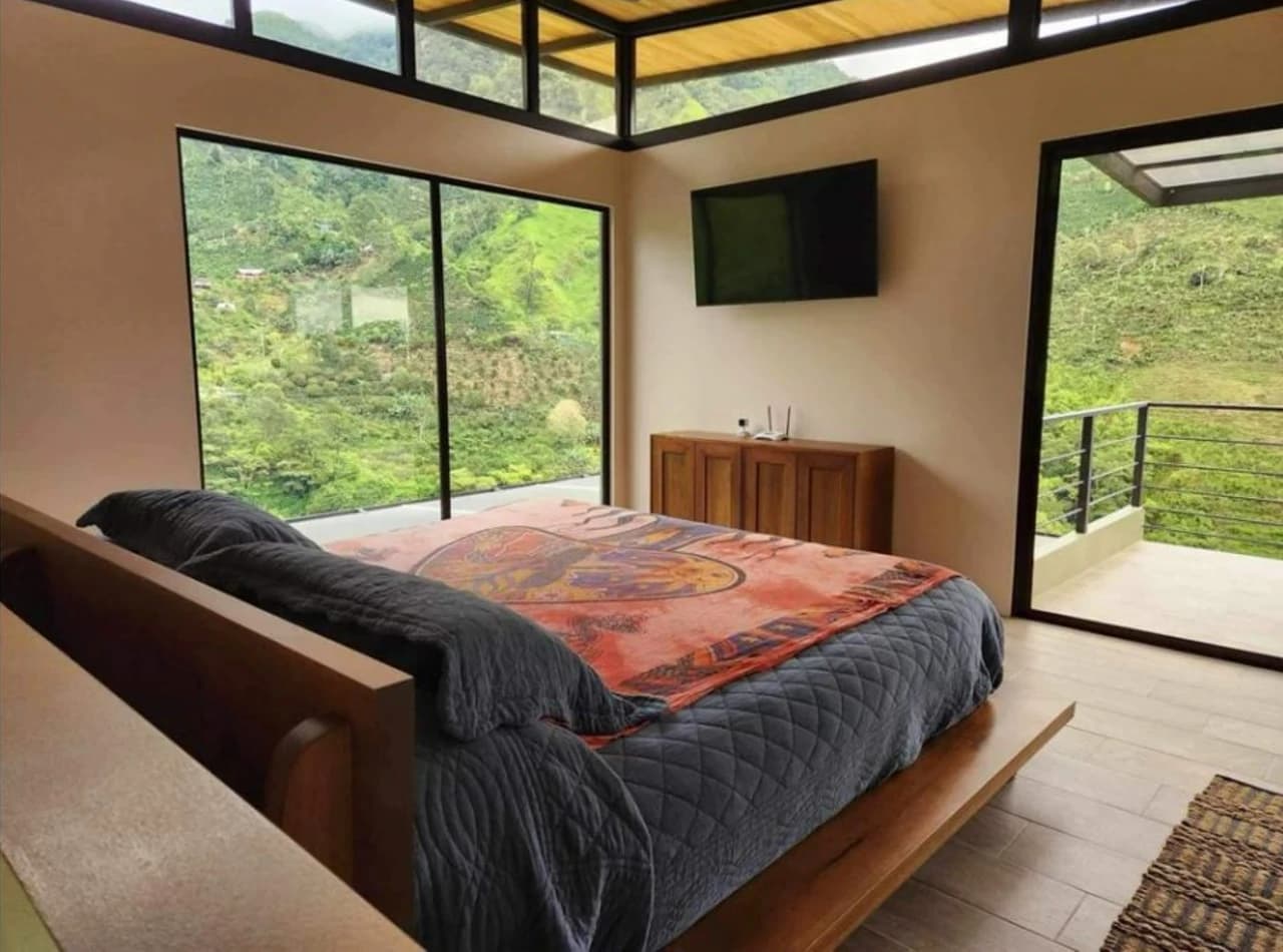 Modern Country House with Guest Cottage Amidst a Coffee Plantation in Perez Zeledon, Costa Rica - photo 16