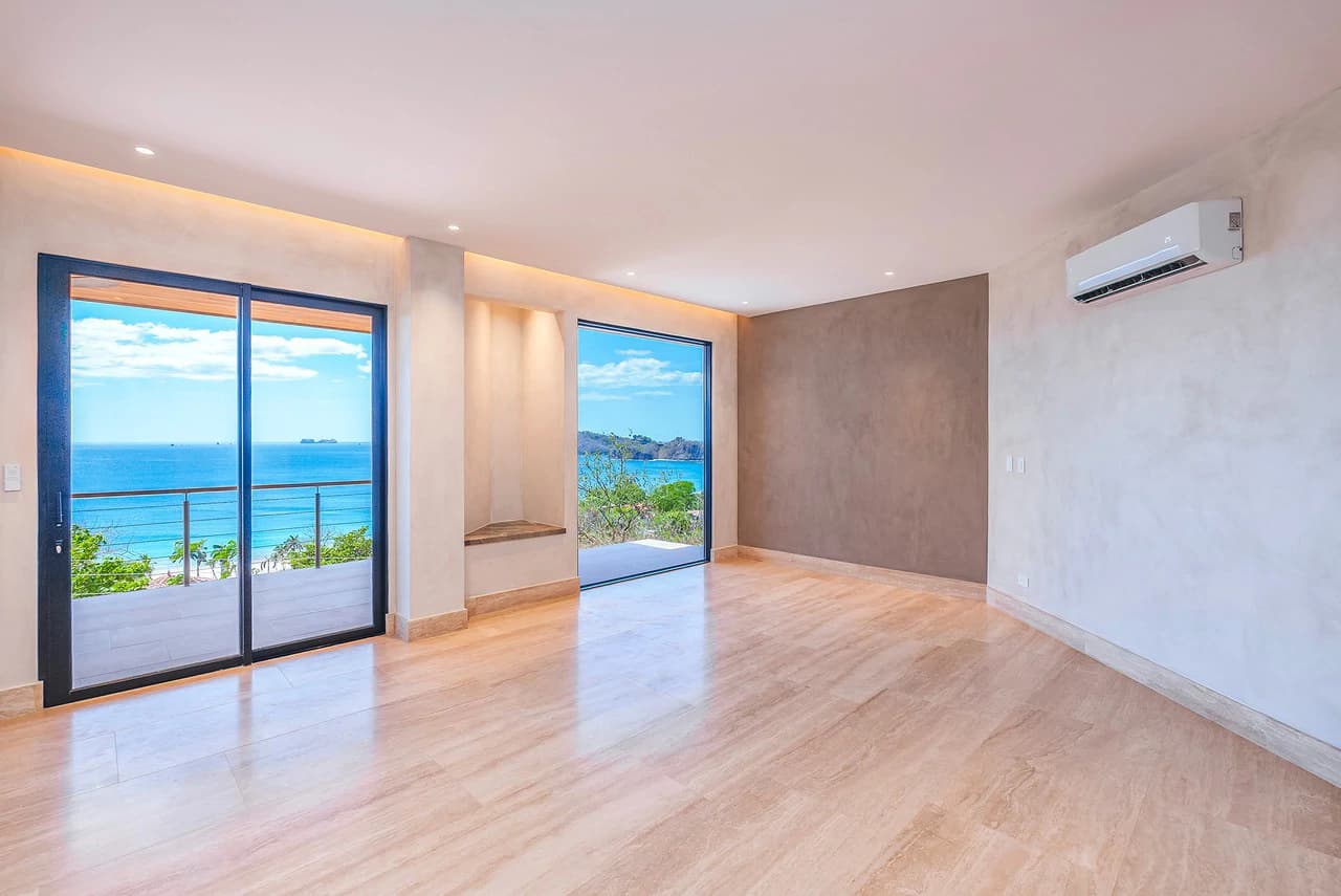 El Palacete Flamingo: 7BR Luxury Home with Vast Ocean Views - photo 10