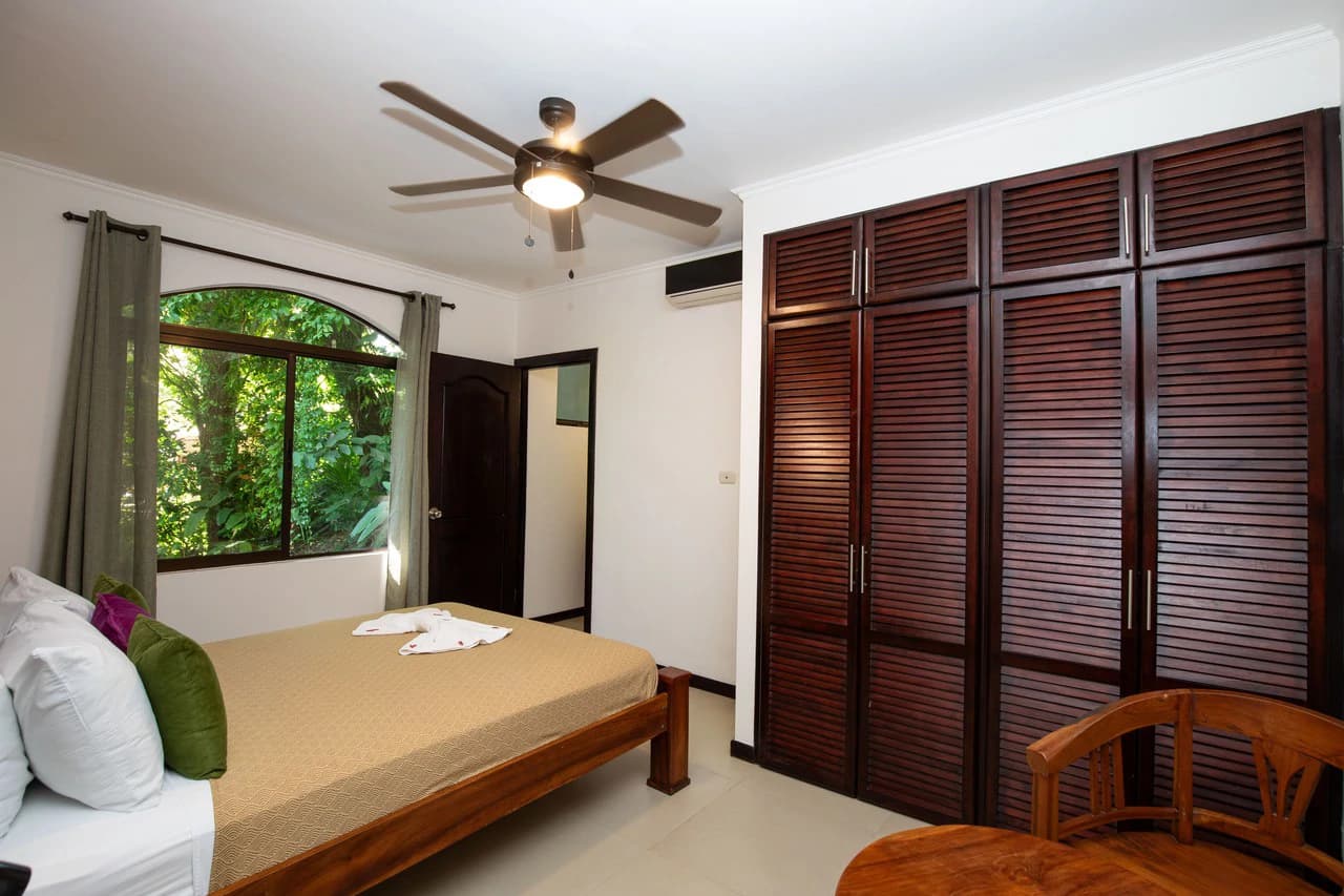 Manuel Antonio 3 bedroom- 3 bath with pool in Gated Development - photo 36