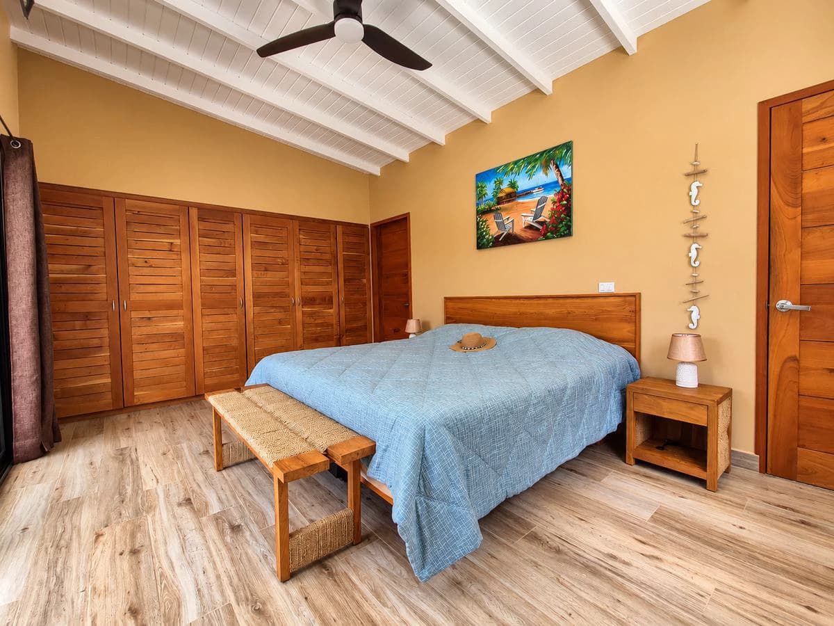 Casa Selva Serena: 3-Bedroom home & Guest Unit | A Rare Tropical Setting Just Minutes from Sámara Beach - photo 15