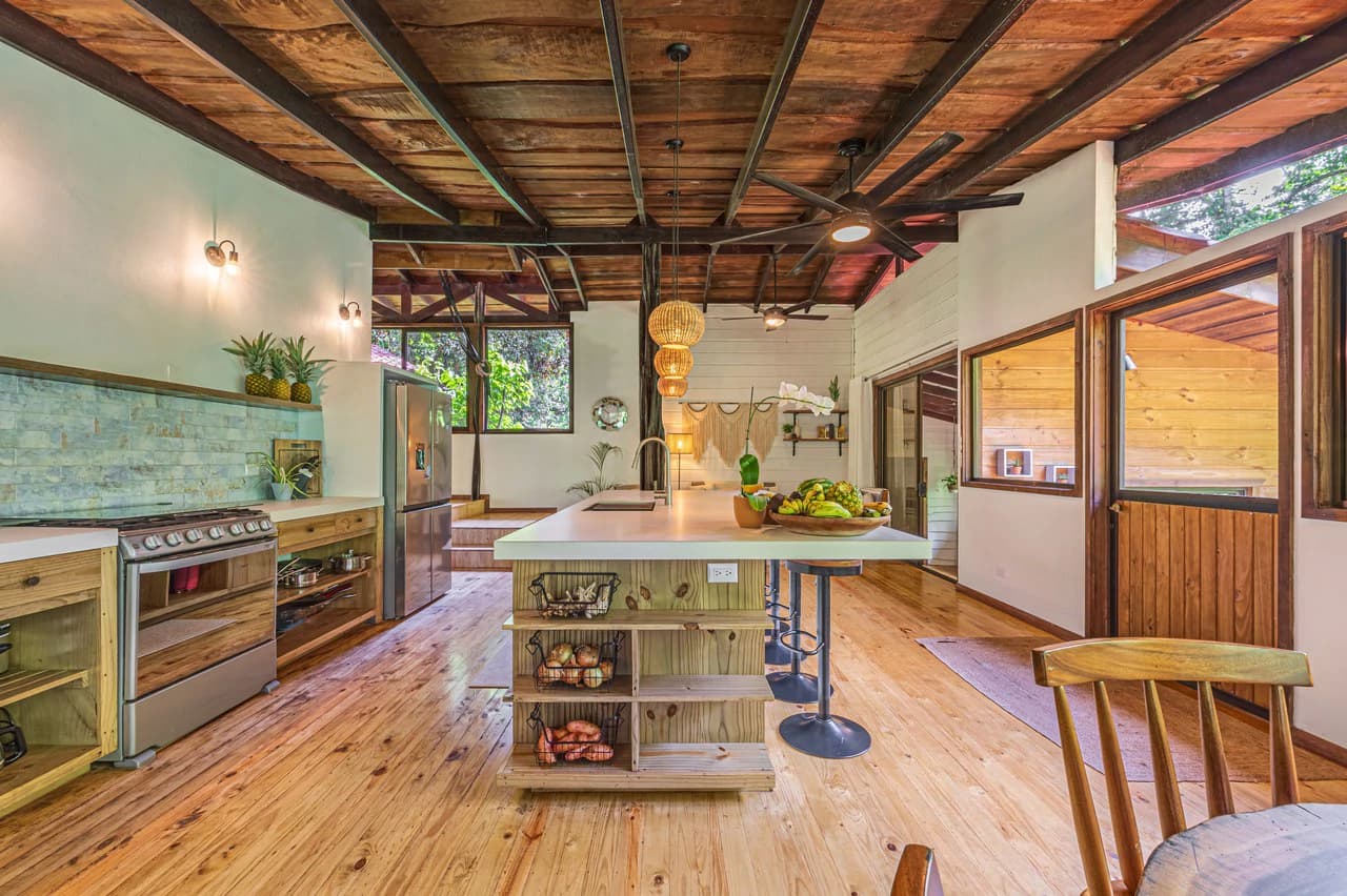 A Jungle House Built of Wood & River Dreams - photo 35