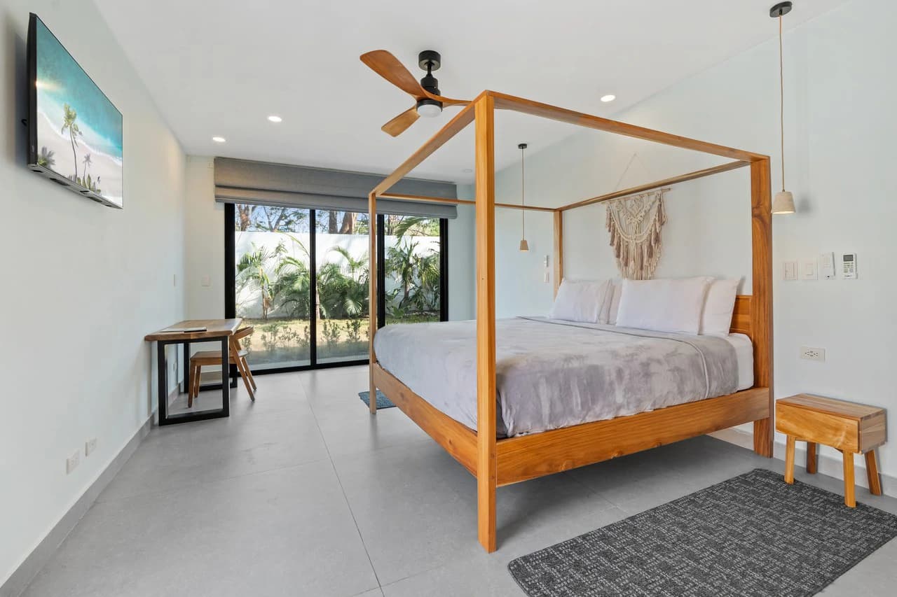 Casa Guacamaya Azul: Fully Furnished Luxury Villa in Playa Grande - photo 31
