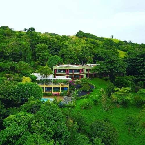 Lake Arenal Hotel & Resort: Well established Hotel overlooking Lake Arenal - photo 2