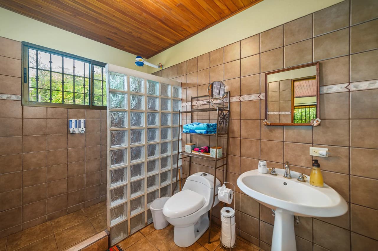 Villa Vida: Two Studios 500m to the Beach - photo 5