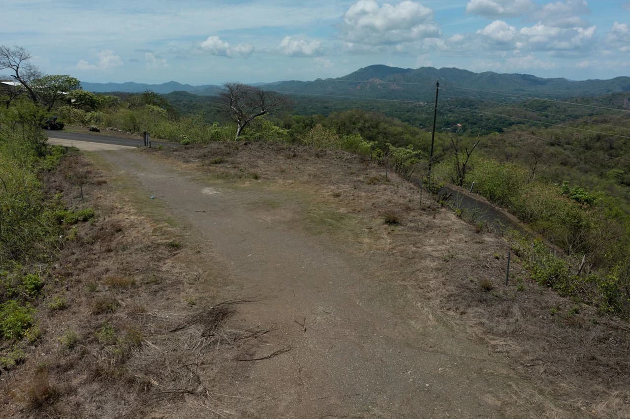 Corona del Cabo Lot 11: Top of the Ridge in Playa Grande - photo 4