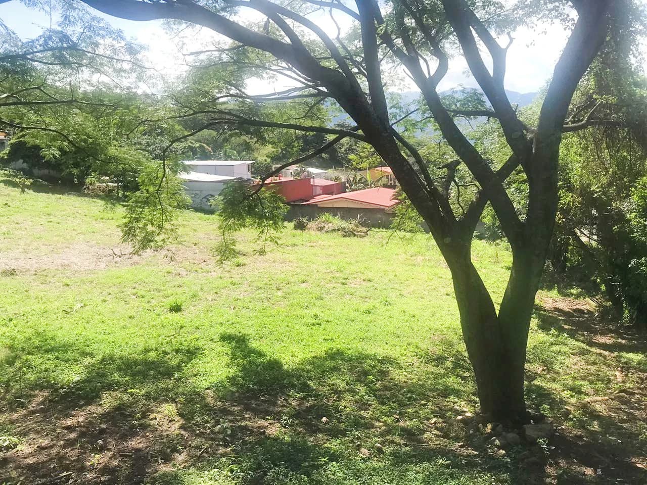 Property for sale in Santa Ana with mixed use such as paddle tennis courts, church and others Costa Rica - photo 11