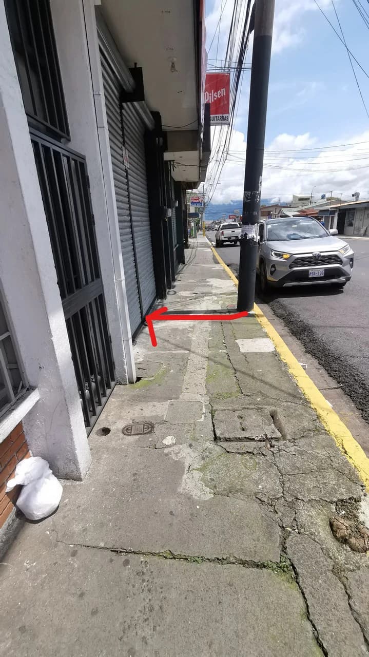 Strip Center Unit For Sale in Alajuela - photo 3