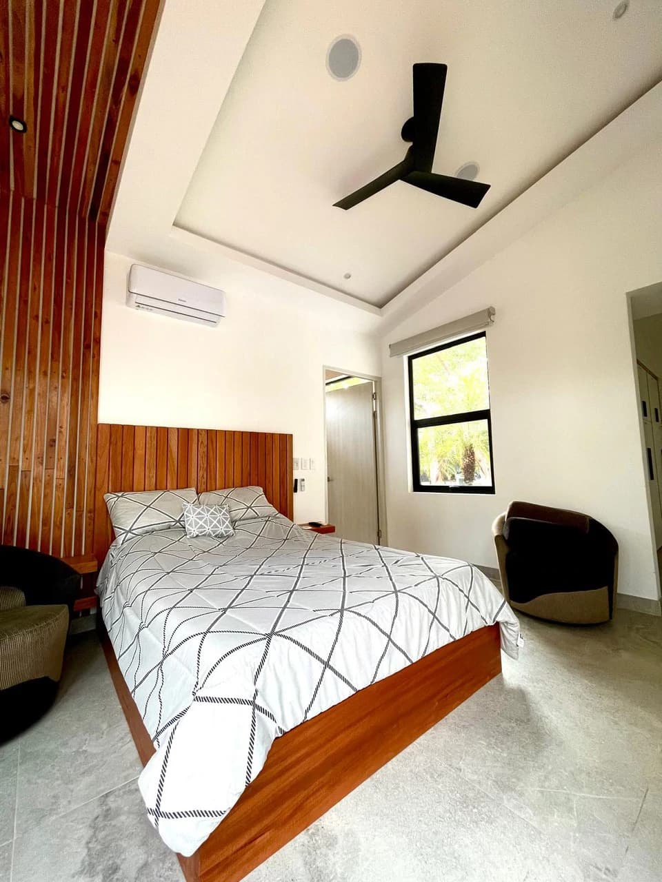 Casa La Ola Perfecta: Luxury 5-Bedroom Home with Pool, short walk to the Beach in Hacienda Pinilla - photo 54