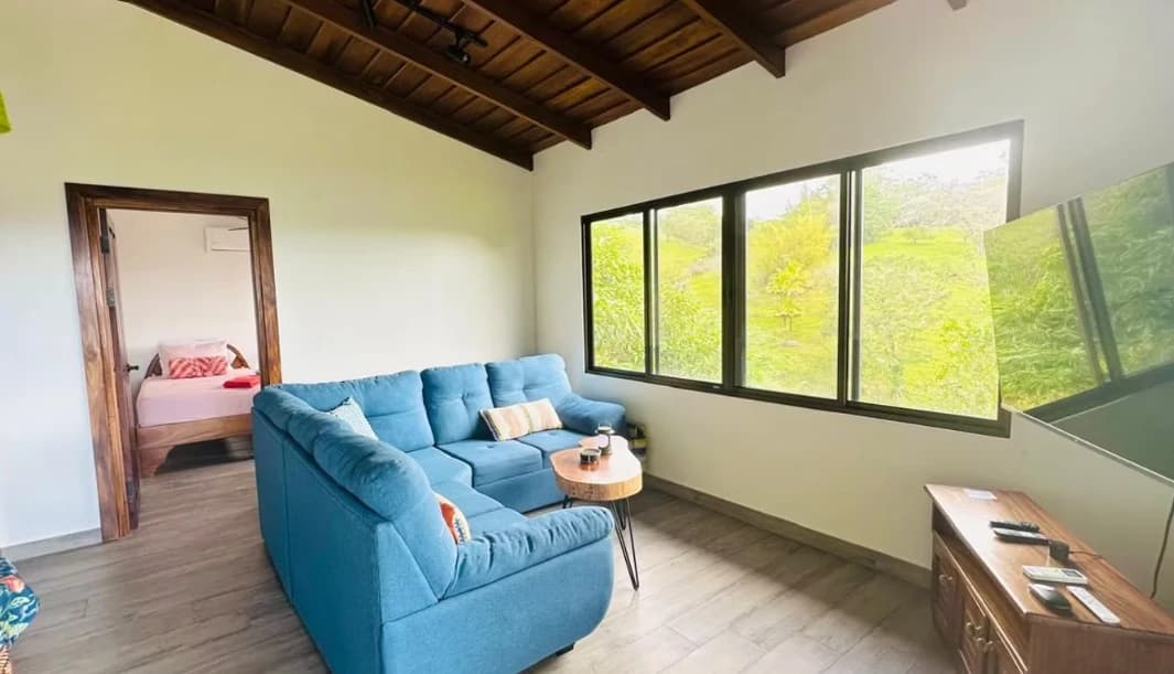 Pura Vida Costa Rica: Lake and Volcano view home, Garage and Guest Apartment - photo 23