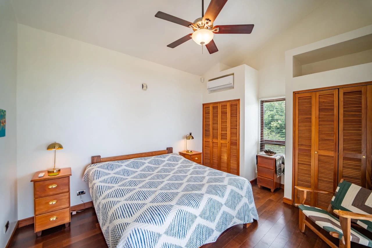 Casa Cavalier: 3BR Ocean View Mountain Home with Studio Apartment - photo 15