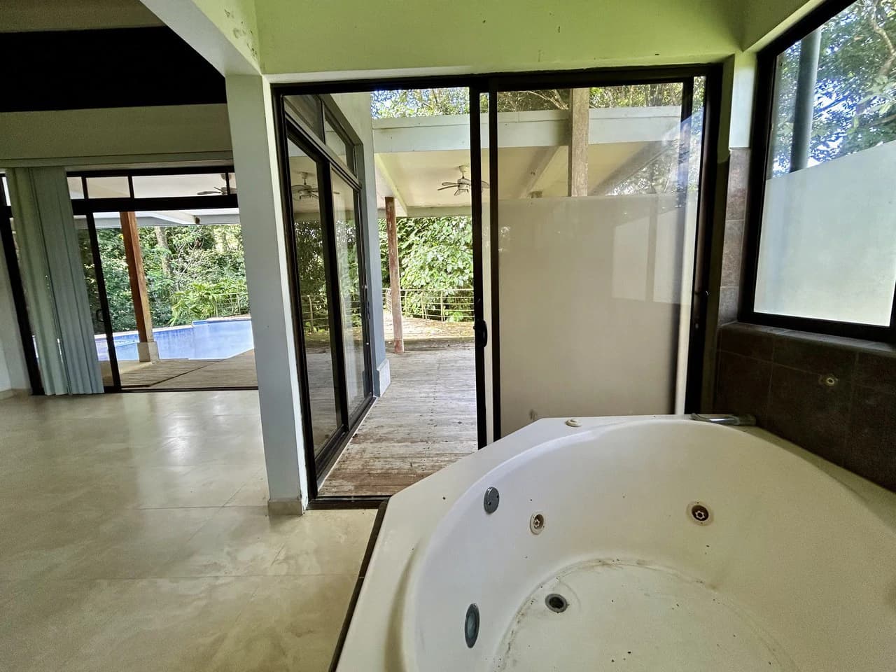 Fixer-Upper Home with an studio Office in Palmar Norte on a 7.58 Acres Property - photo 43