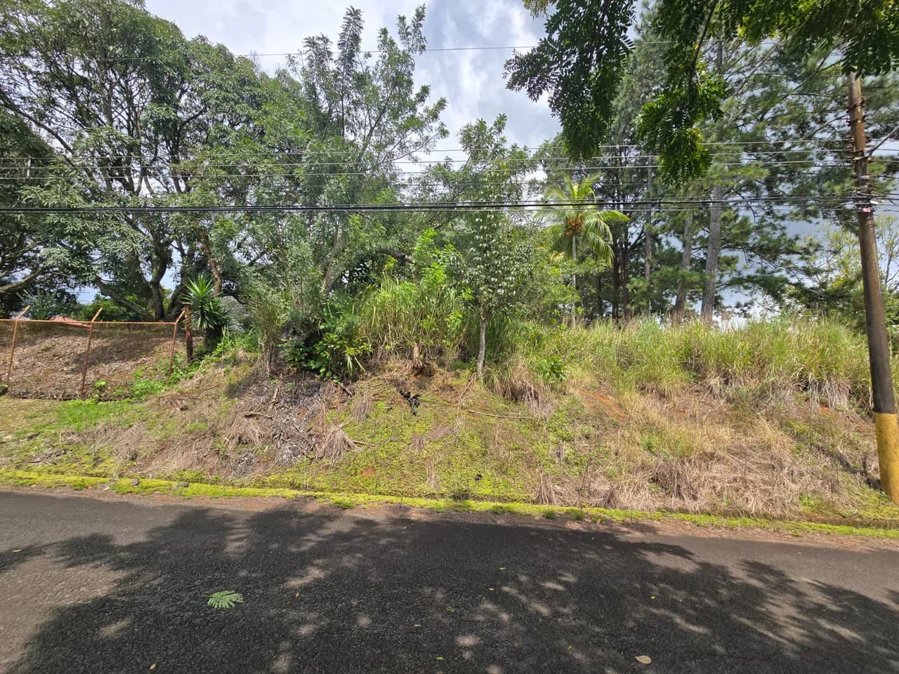 Land for sale in Residencial Montisel