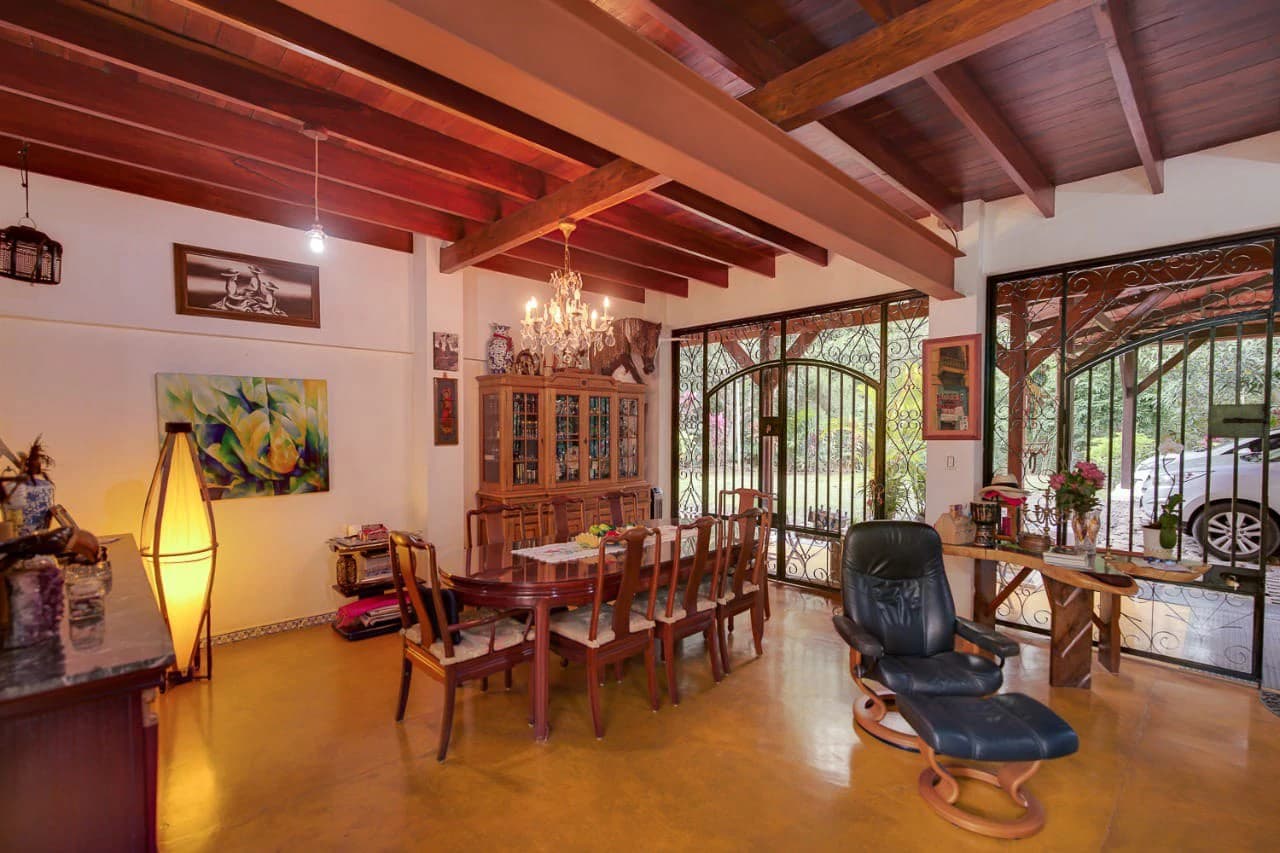 Finca Bambu: DEAL! Unique Luxury Chalet, Guest house and Pool! - photo 8