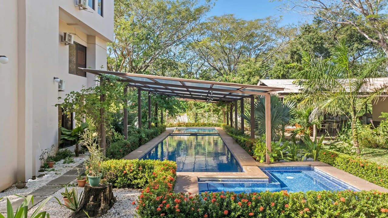 Casa Pacifico: Four Home Complex, Walk to the Beach - photo 3