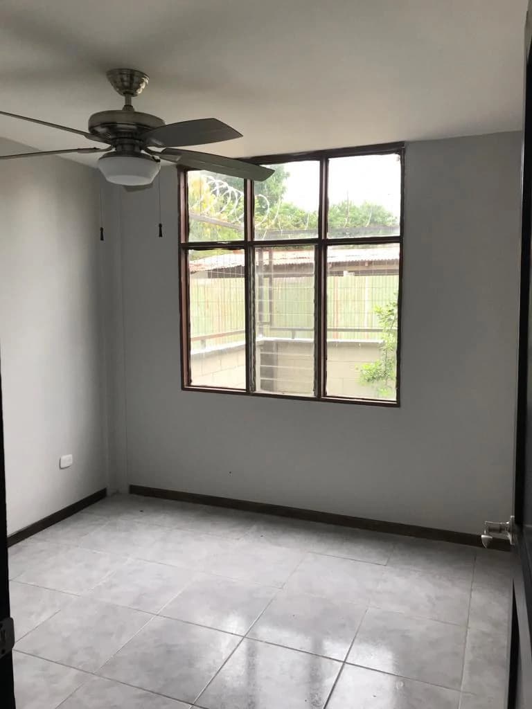 RC-140: Investment Opportunity – Apartment Building in Comunidad Guanacaste - photo 14