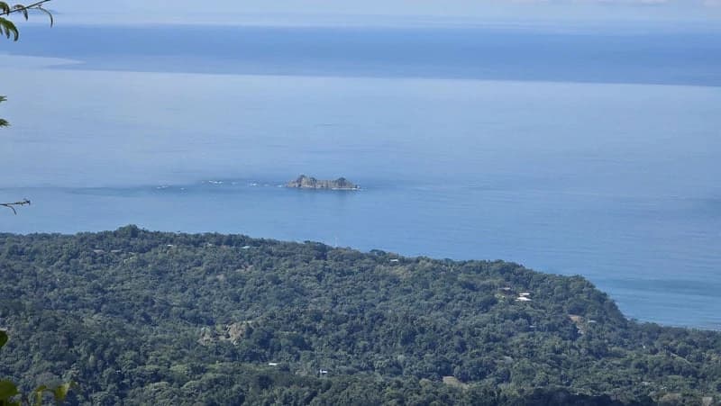 116-Hectare Finca for Sale Near Uvita with Whales Tail Views and 10 Waterfalls | La Faralla, Bahia Ballena, Uvita, Puntarenas, Costa Rica - photo 20