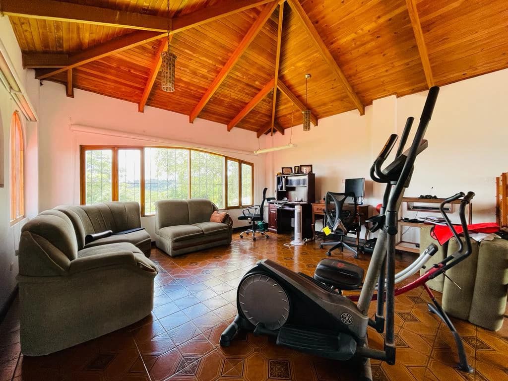 Independent House for Sale with Beautiful View Santa Ana Costa Rica - photo 14
