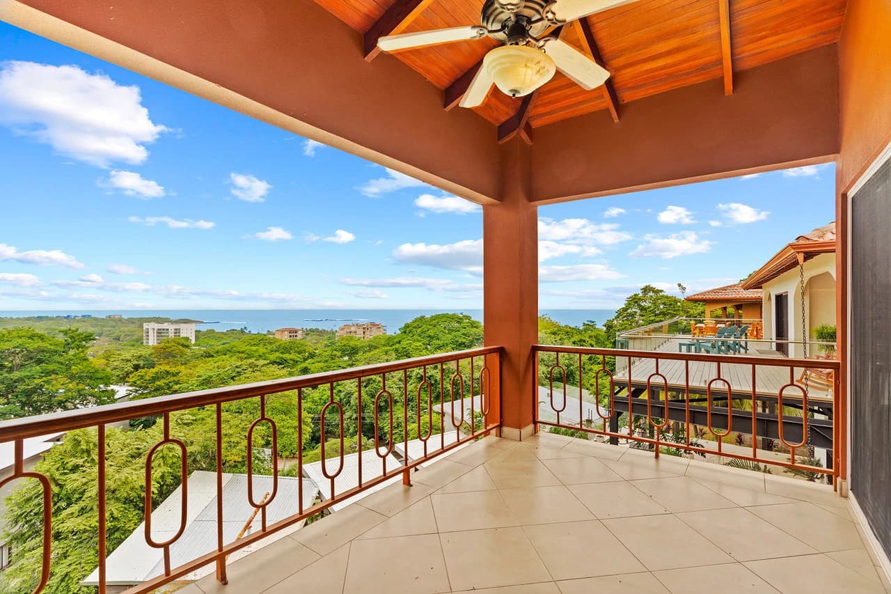 Casa Sunny: Ocean View Investment Opportunity in Tamarindo - photo 23