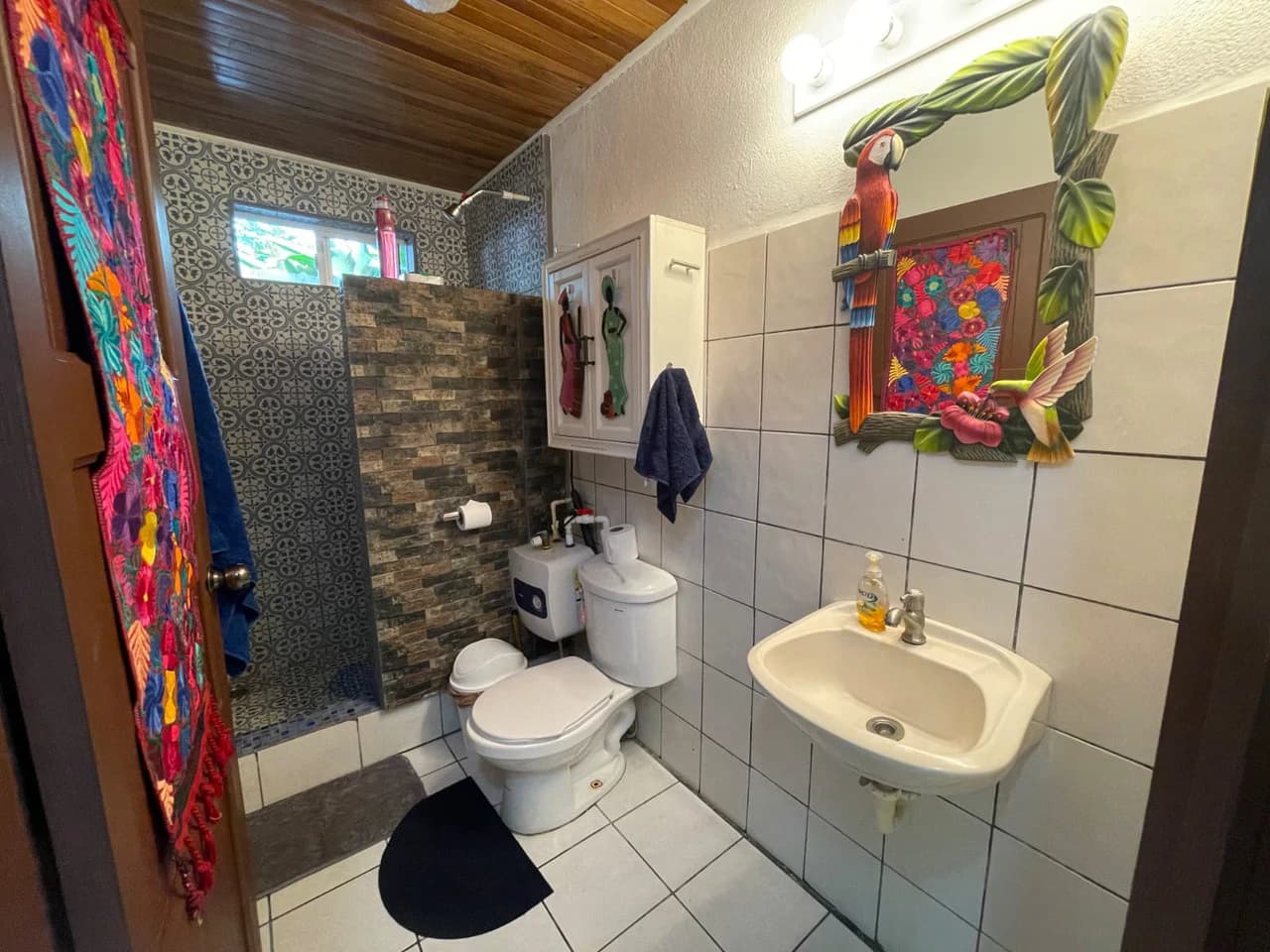 Downtown La Fortuna Airbnb Duplex with Excellent Rental History - photo 9