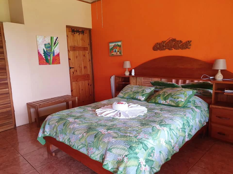 Nepenthe B&B: Hotel / B&B in the Rain Forest with spectacular views of Lake Arenal & Volcano. - photo 25
