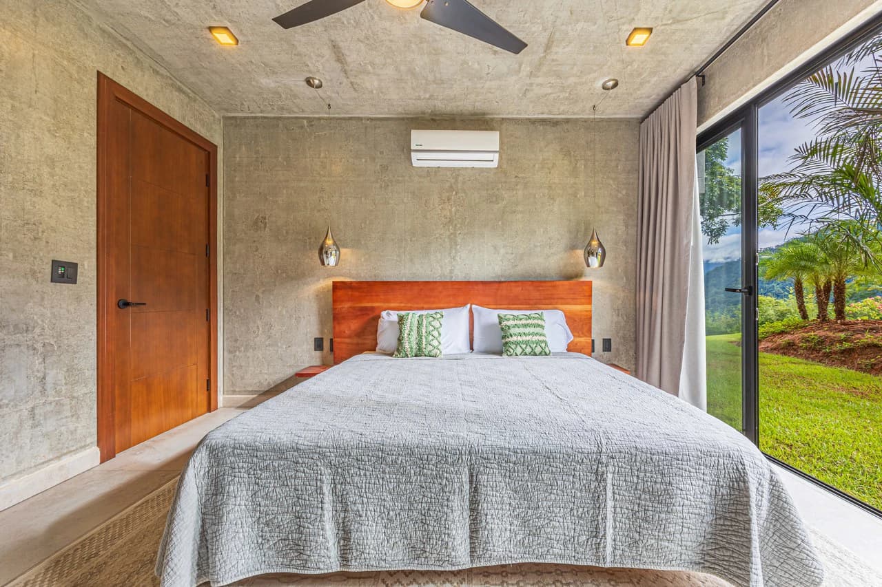 A True Estate Beyond Compare, Ocean Views For Miles: Mountain House For Sale in Uvita - photo 50