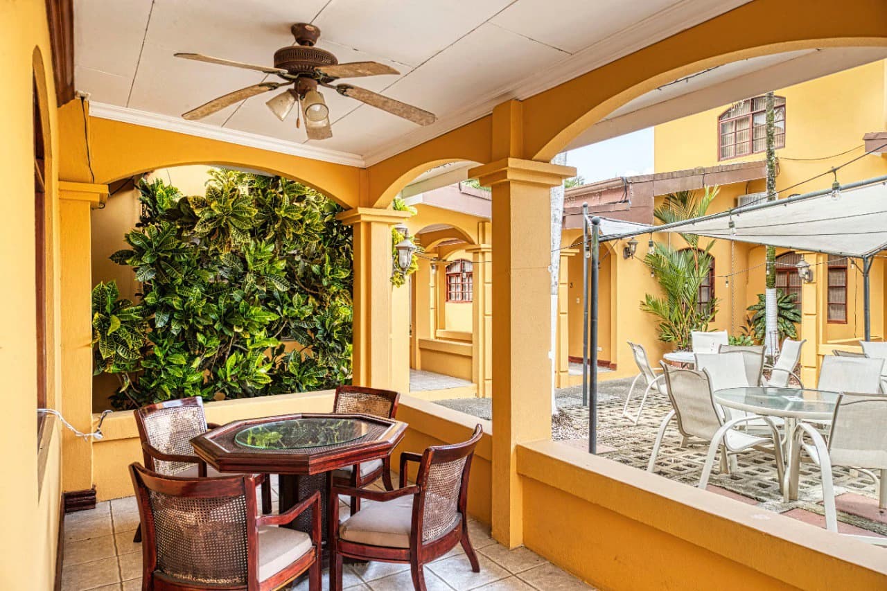 Price Reduced! Income-Generating Property in Costa Rica – Turnkey & Active Rental Business - photo 5