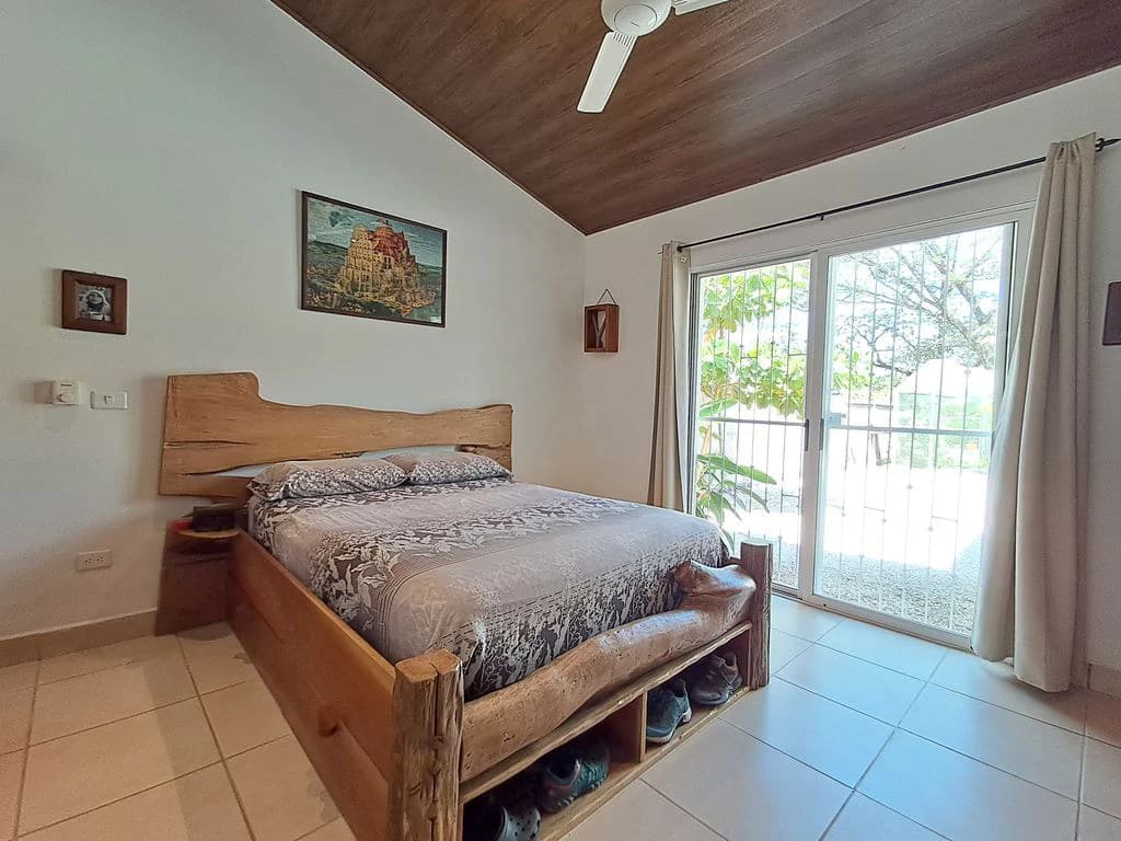 Casa de la Vida Loca: A Pura Vida Lifestyle with Income Potential - photo 9