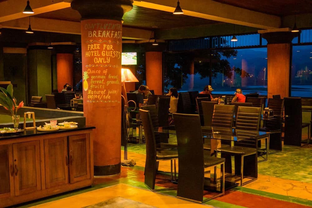 Lake Arenal Hotel & Resort: Well established Hotel overlooking Lake Arenal - photo 16