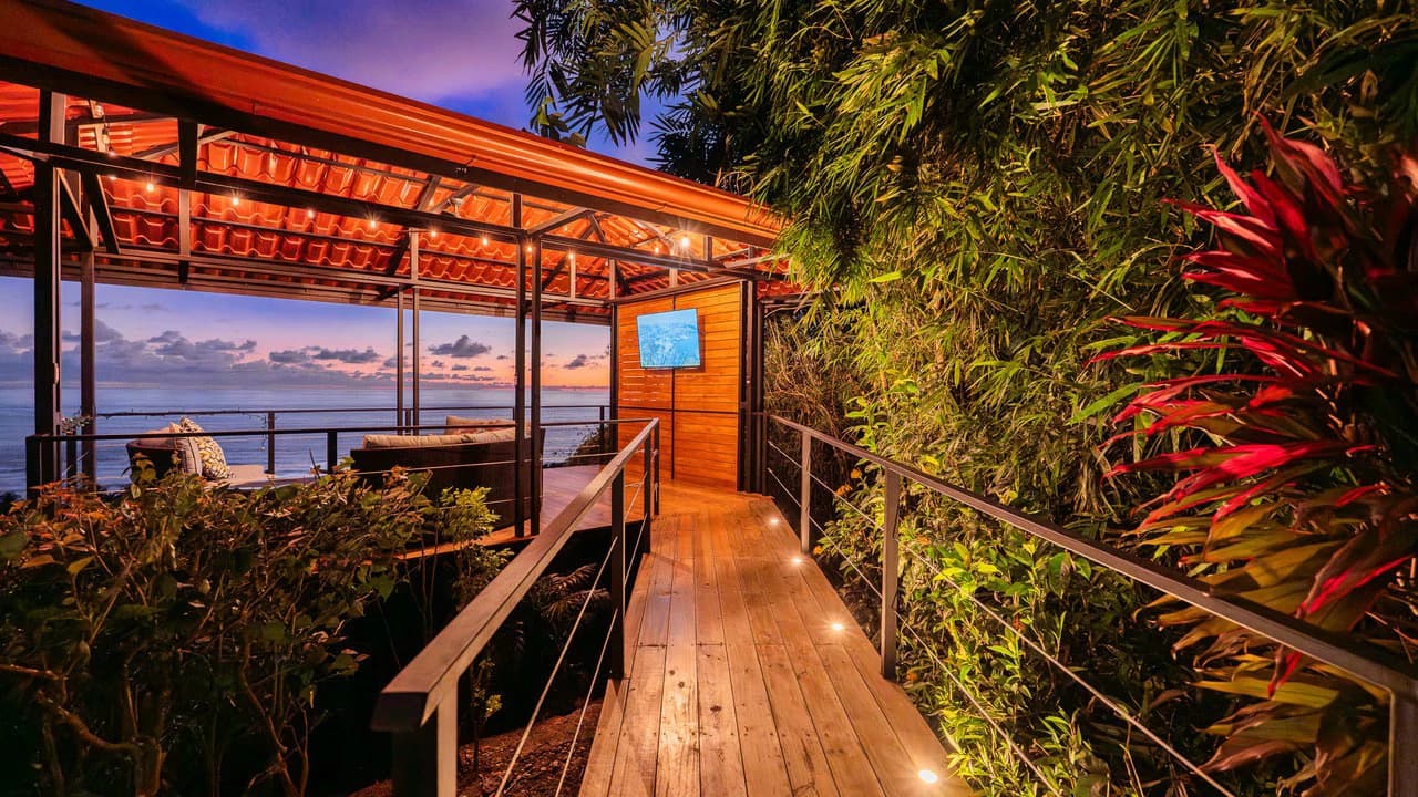 Luxury Whitewater Ocean View Home in Ayacucho Dominical - photo 15
