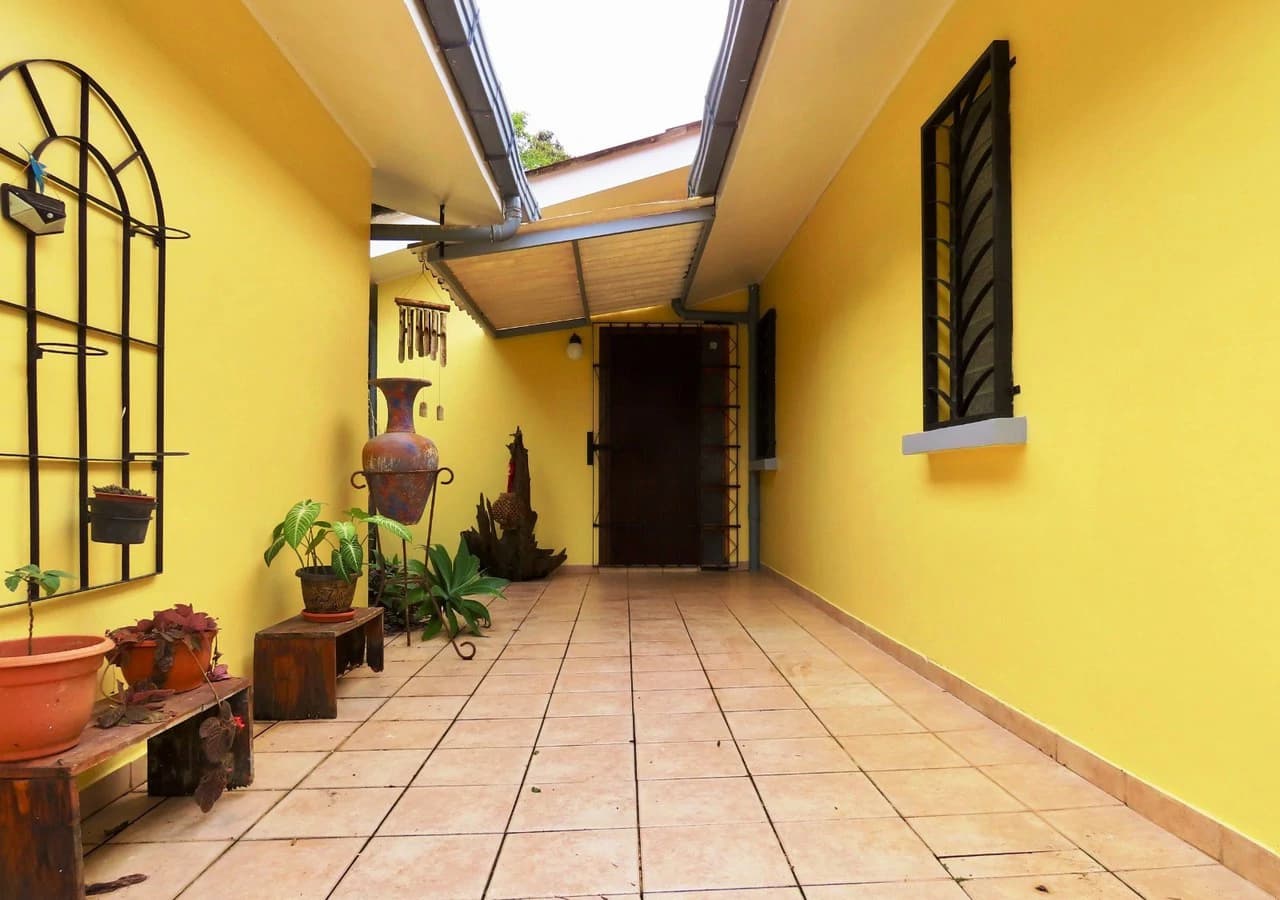 CASA TROPICANA - Lake View Oasis Near Nuevo Arenal - photo 32
