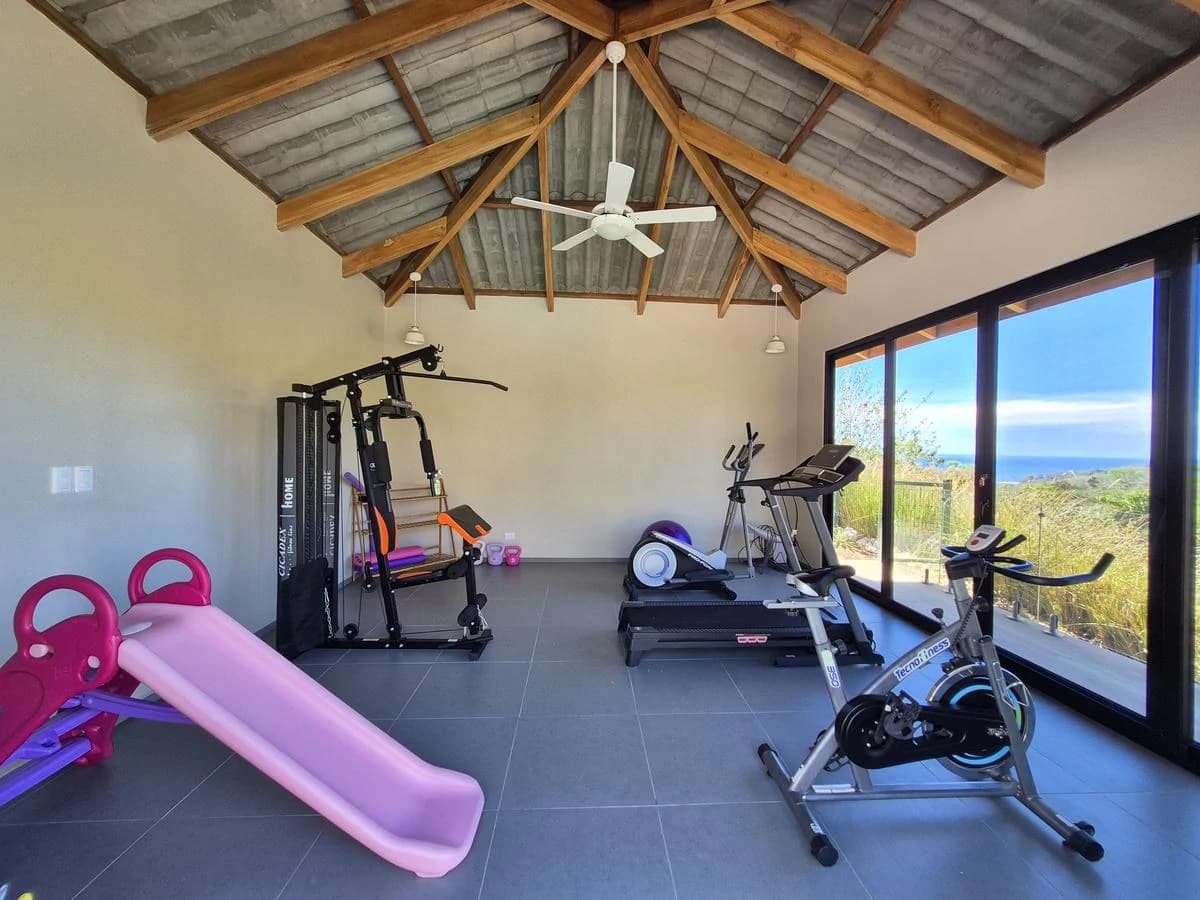Casa Happy Eden: Elegant Ocean View Villa with Infinity Pool in Exclusive Boca del Toro – minutes from Carillo Beach - photo 29