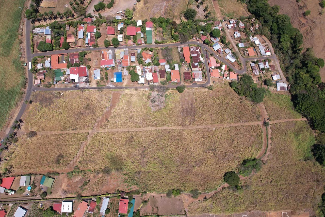 Land for Sale for Investment in Grecia - photo 11